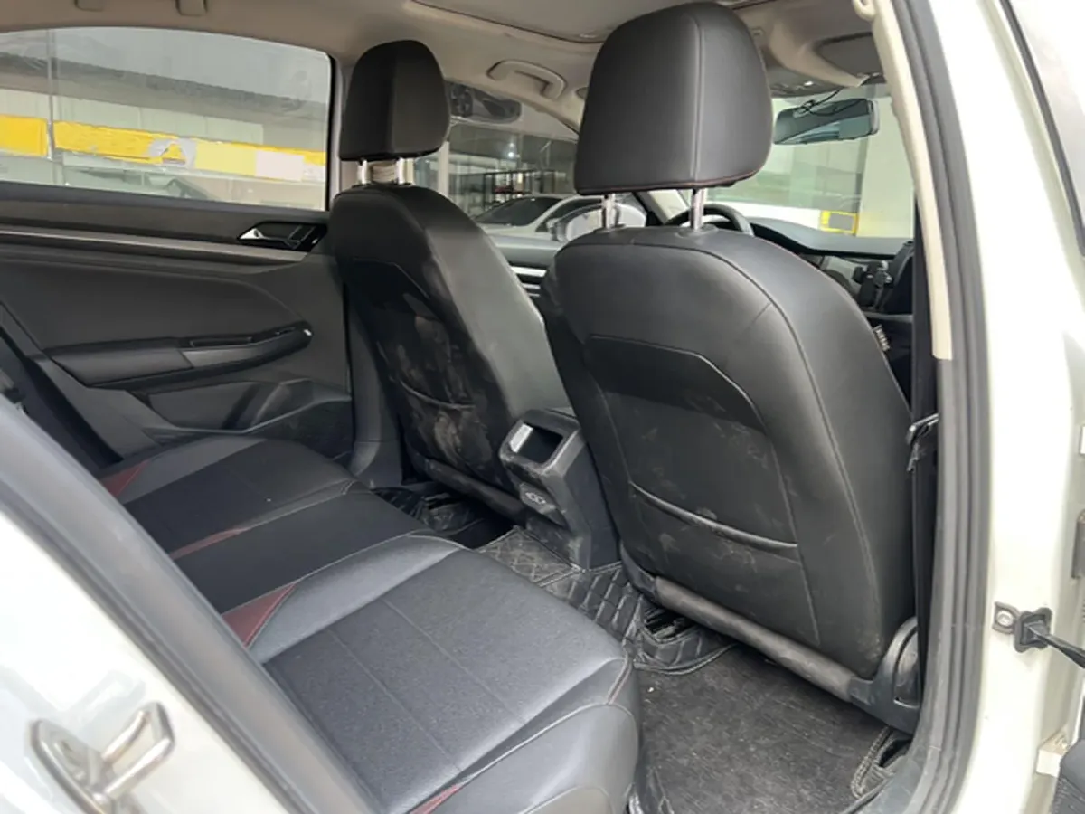 2019 Bestune T77 1.2T 143HP L4 7DCT,autocango,china used car exporter,china ev exporter,chinese used car exporter,chinese used ev exporter