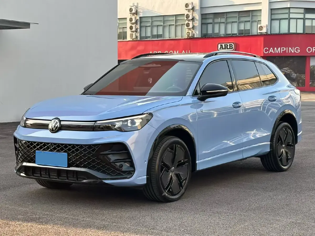 2024 Volkswagen Tiguan L 2.0T 220HP L4 7DCT