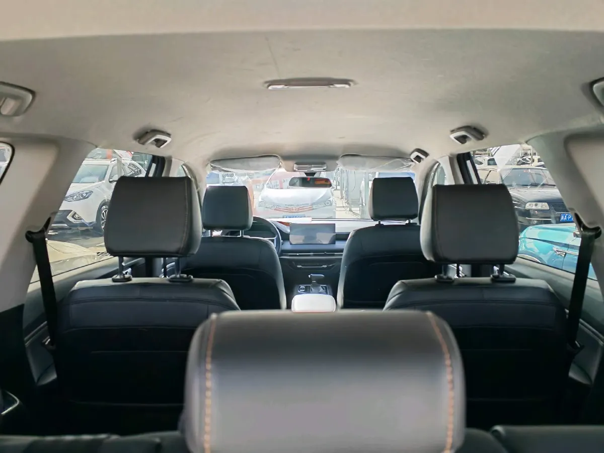 2022 WuLing KaiJie 1.5T 147HP L4 CVT,autocango,china used car exporter,china ev exporter,chinese used car exporter,chinese used ev exporter