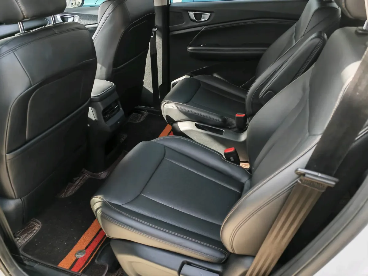 2022 WuLing KaiJie 1.5T 147HP L4 CVT,autocango,china used car exporter,china ev exporter,chinese used car exporter,chinese used ev exporter