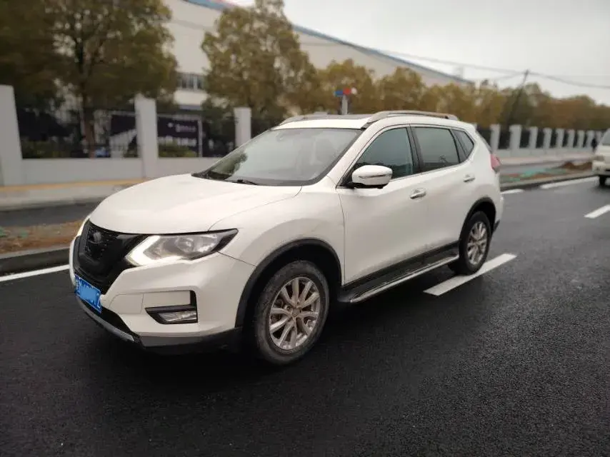 2020 Nissan X-Trail 2.0L 154HP L4 CVT