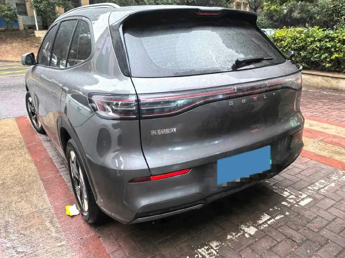 2024 LanDian E5 1.5L 110HP L4 E-CVT PHEV 17.52KWH,autocango,china used car exporter,china ev exporter,chinese used car exporter,chinese used ev exporter