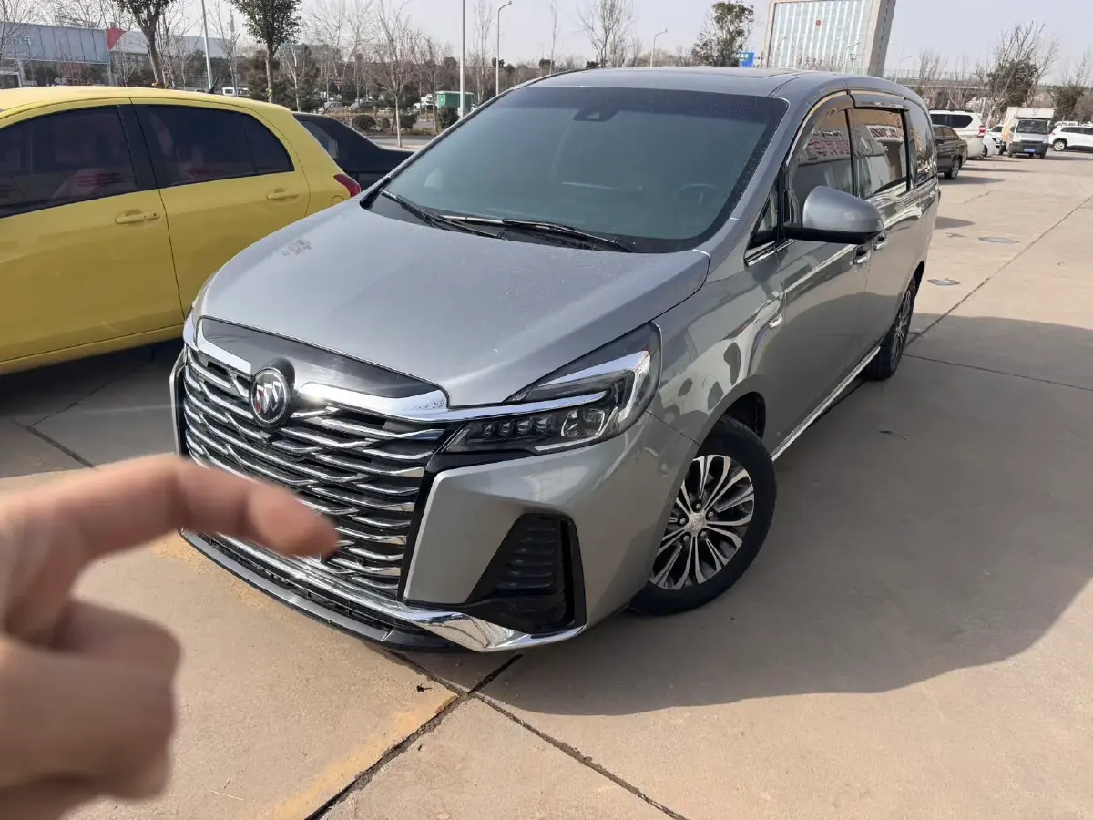 2023 Buick GL8 2.0T 237HP L4 9AT