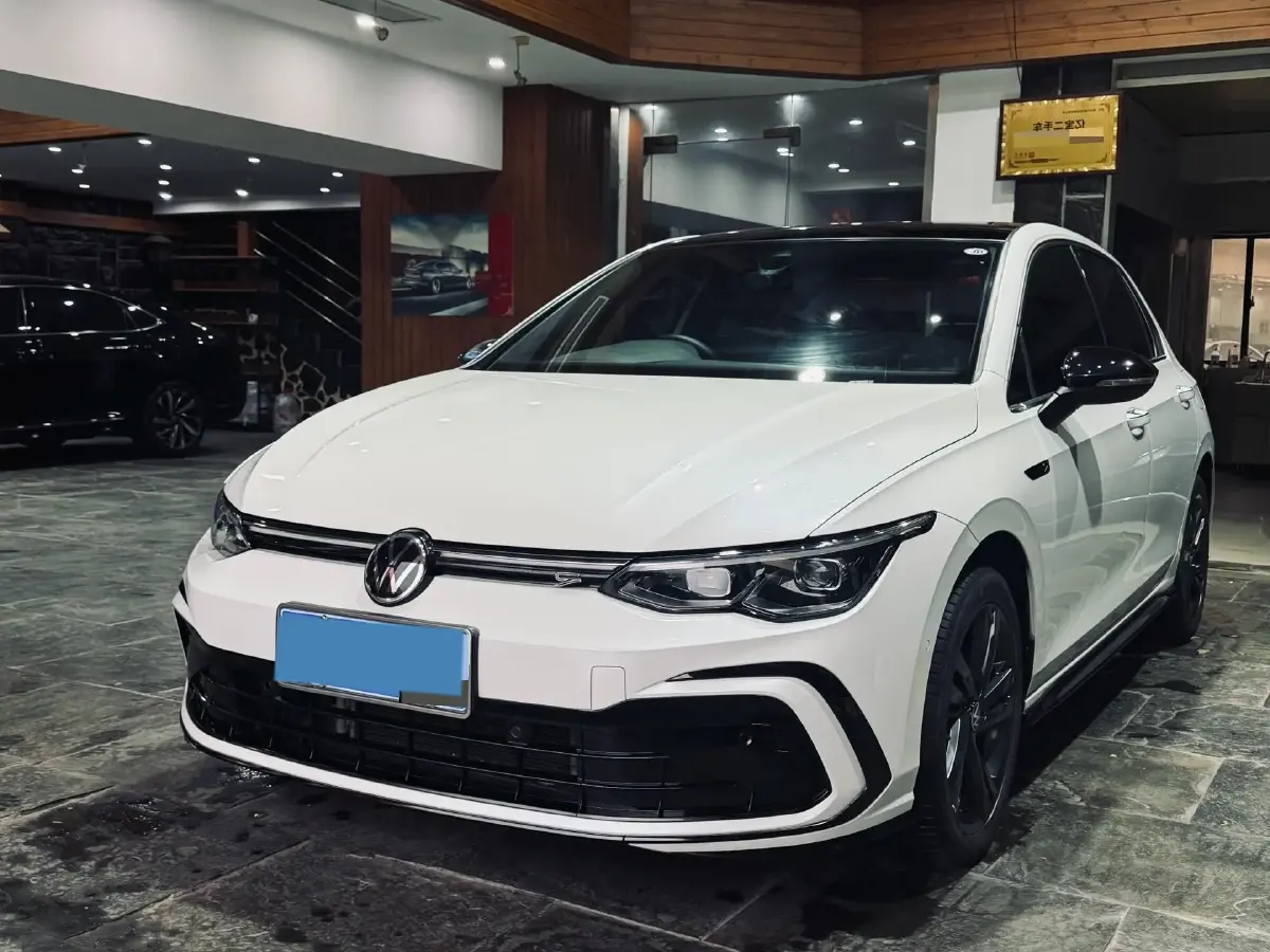 2021 Volkswagen Golf 1.4T 150HP L4 7DCT