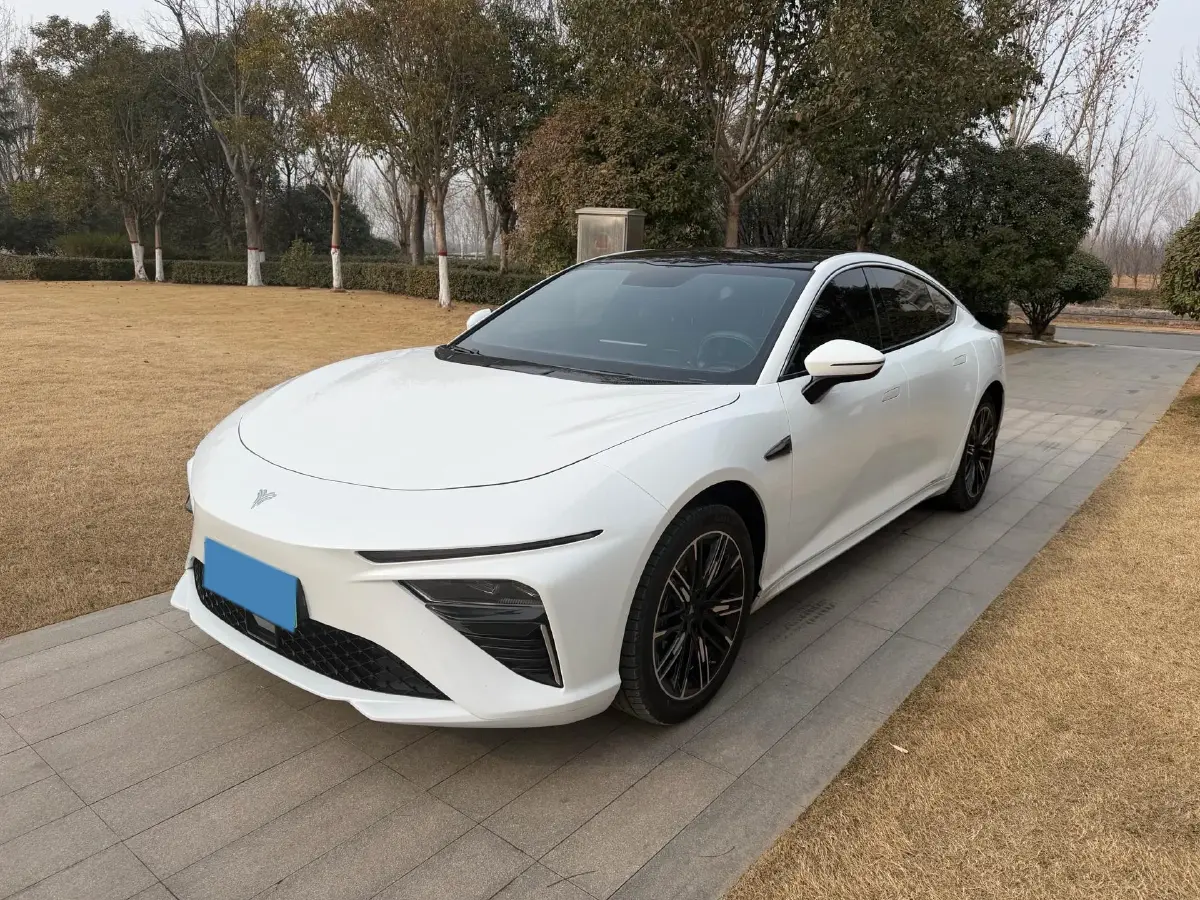 2022 Neta S BEV 84.5KWH