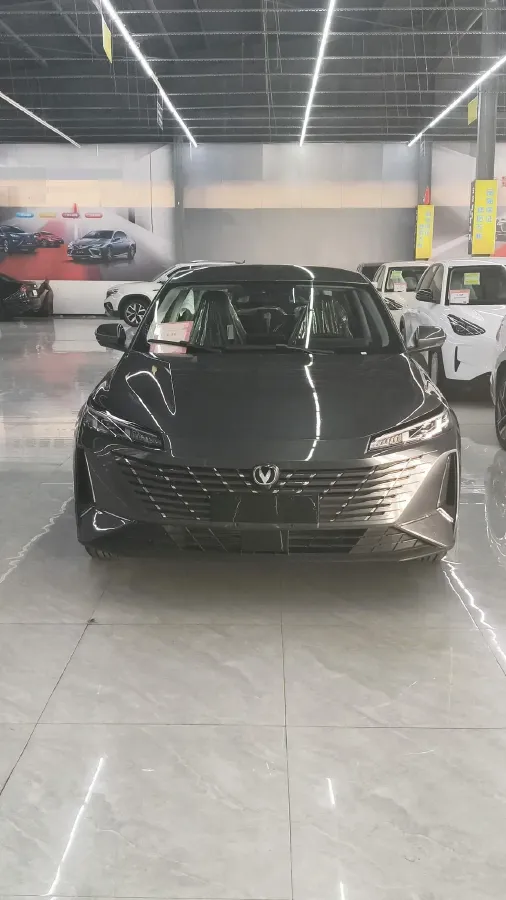 2025 ChangAn EadoPHEV 1.5L 98HP L4 E-CVT PHEV,autocango,china used car exporter,china ev exporter,chinese used car exporter,chinese used ev exporter