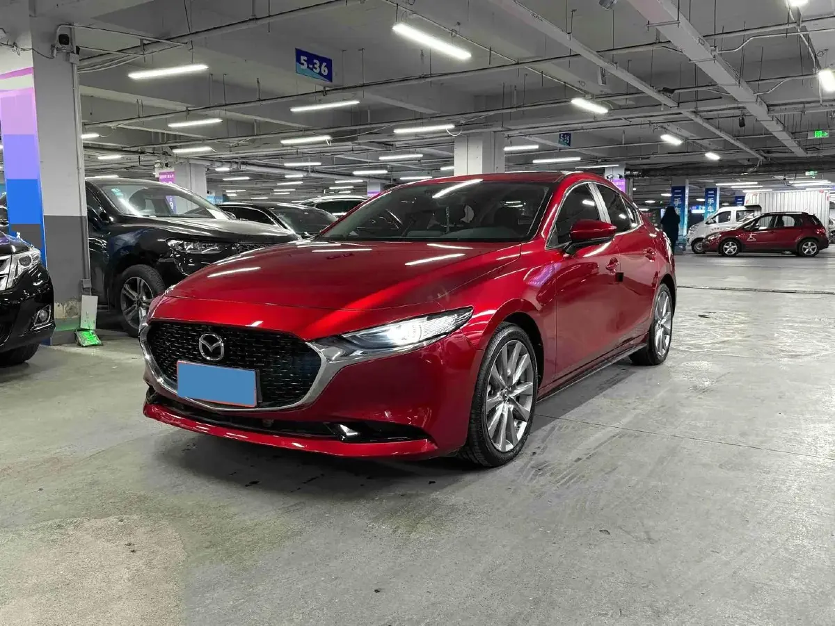 2021 Mazda 3 Axela 2.0L 158HP L4 6AT