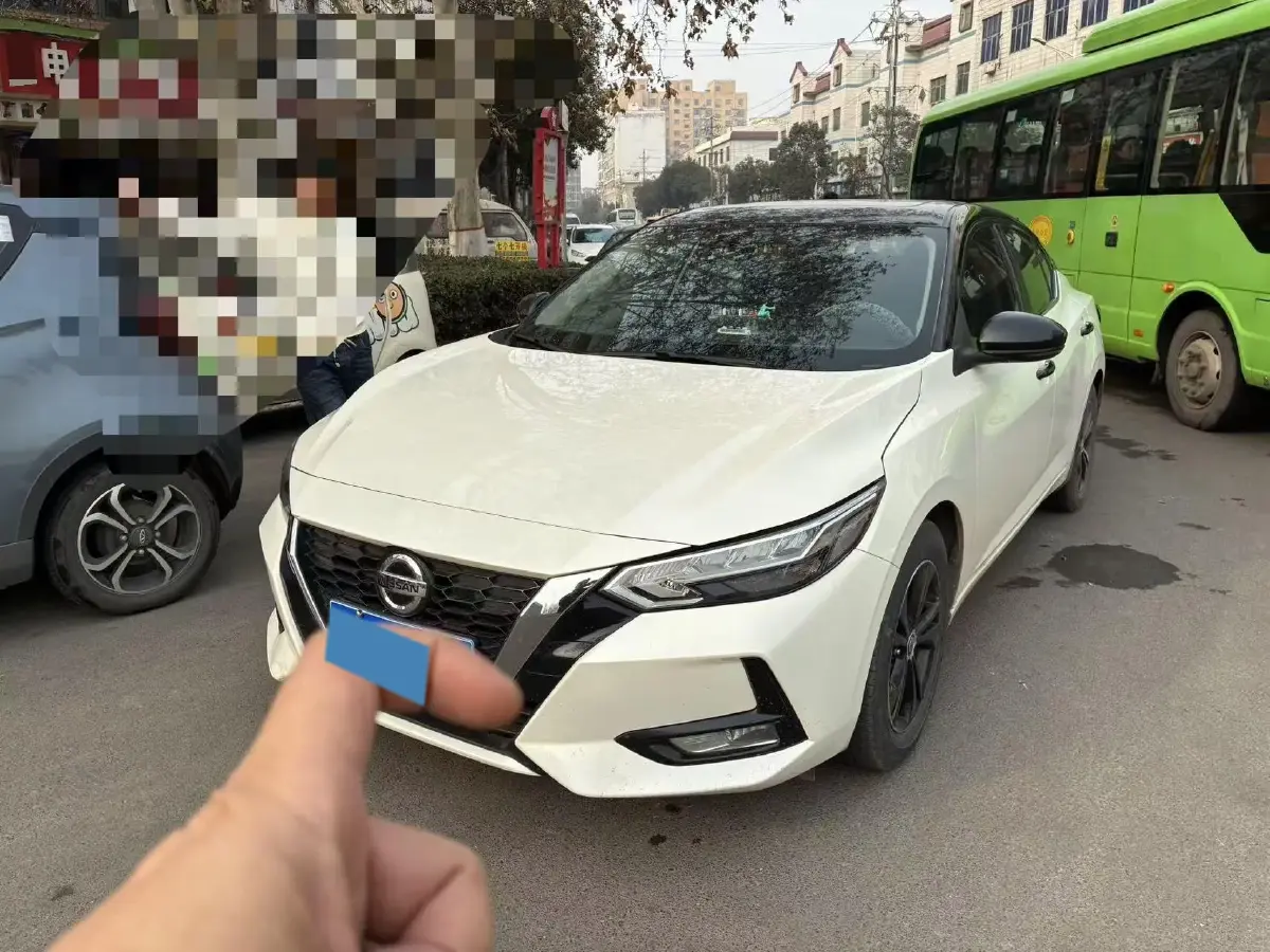 2022 Nissan Sylphy 1.6L 135HP L4 CVT