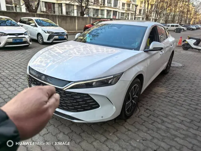 2024 BYD QinL 1.5L 101HP L4 E-CVT PHEV 15.87KWH