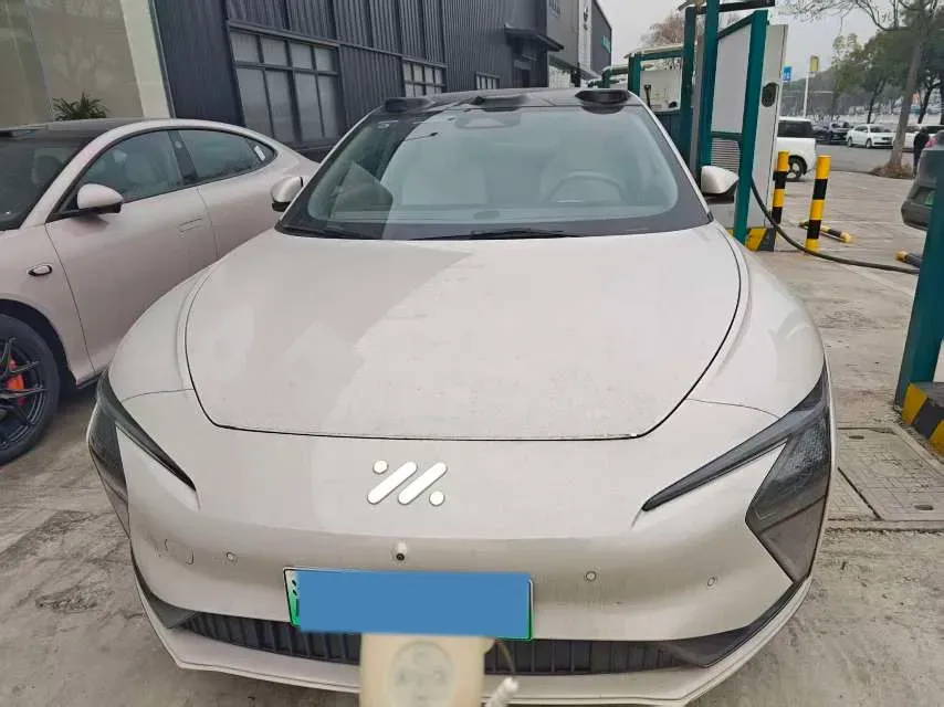 2022 IM L7 BEV 90KWH,autocango,china used car exporter,china ev exporter,chinese used car exporter,chinese used ev exporter