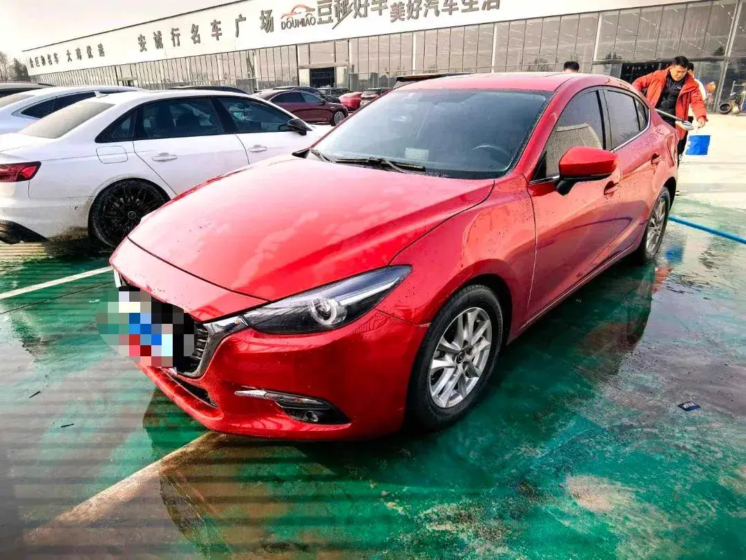 2017 Mazda 3 Axela 1.5L 117HP L4 6AT