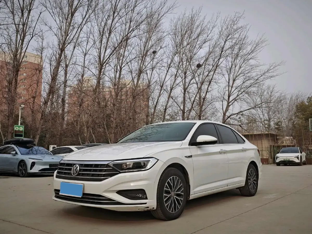 2021 Volkswagen Sagitar 1.4T 150HP L4 7DCT