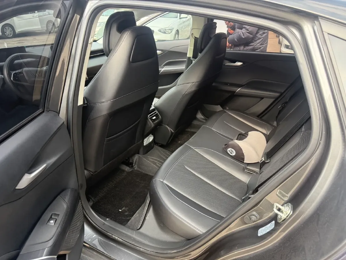 2023 ChangAn Lamore 1.5T 170HP L4 7DCT,autocango,china used car exporter,china ev exporter,chinese used car exporter,chinese used ev exporter