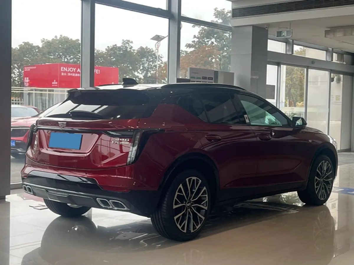 2023 Cadillac GT4 2.0T 237HP L4 9AT,autocango,china used car exporter,china ev exporter,chinese used car exporter,chinese used ev exporter