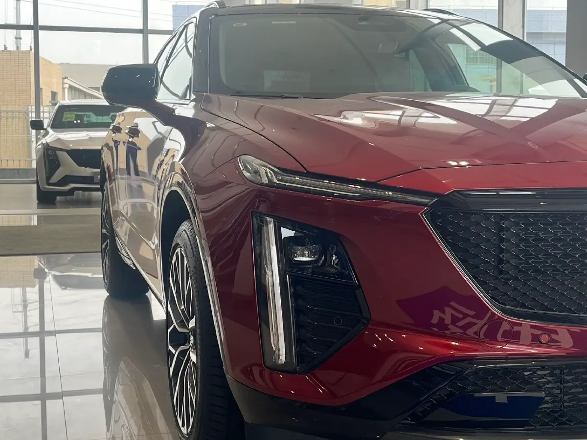 2023 Cadillac GT4 2.0T 237HP L4 9AT,autocango,china used car exporter,china ev exporter,chinese used car exporter,chinese used ev exporter