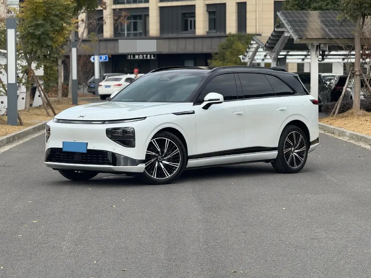 2025 Xpeng G9 BEV 93.1KWH
