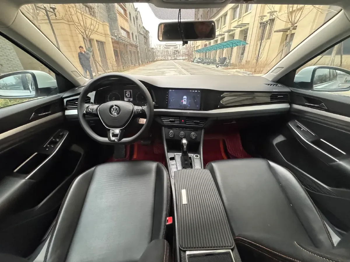 2019 Bestune T77 1.2T 143HP L4 7DCT,autocango,china used car exporter,china ev exporter,chinese used car exporter,chinese used ev exporter