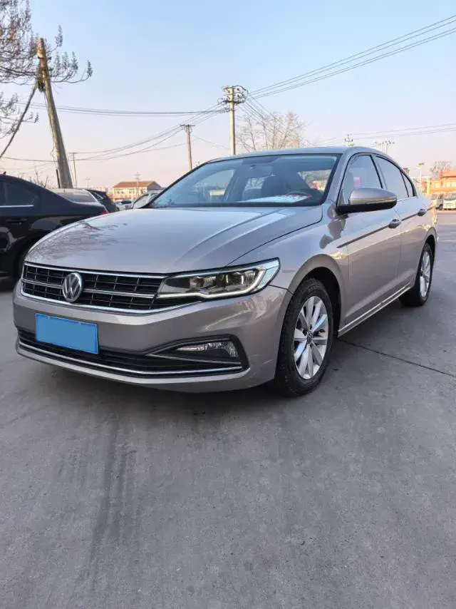 2021 Volkswagen Bora 1.5L 113HP L4 6AT
