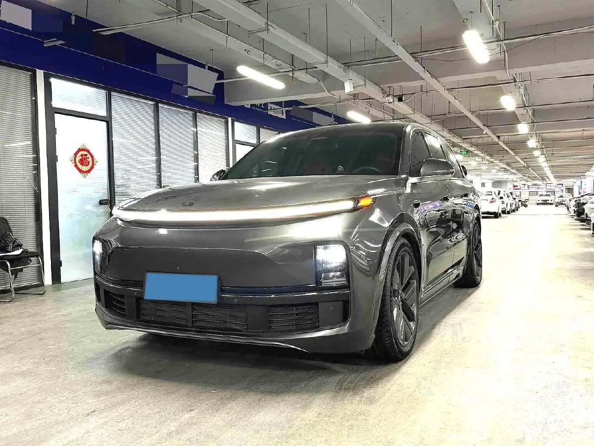 2023 Li L8 Range Extended 154HP REEV 40.9KWH