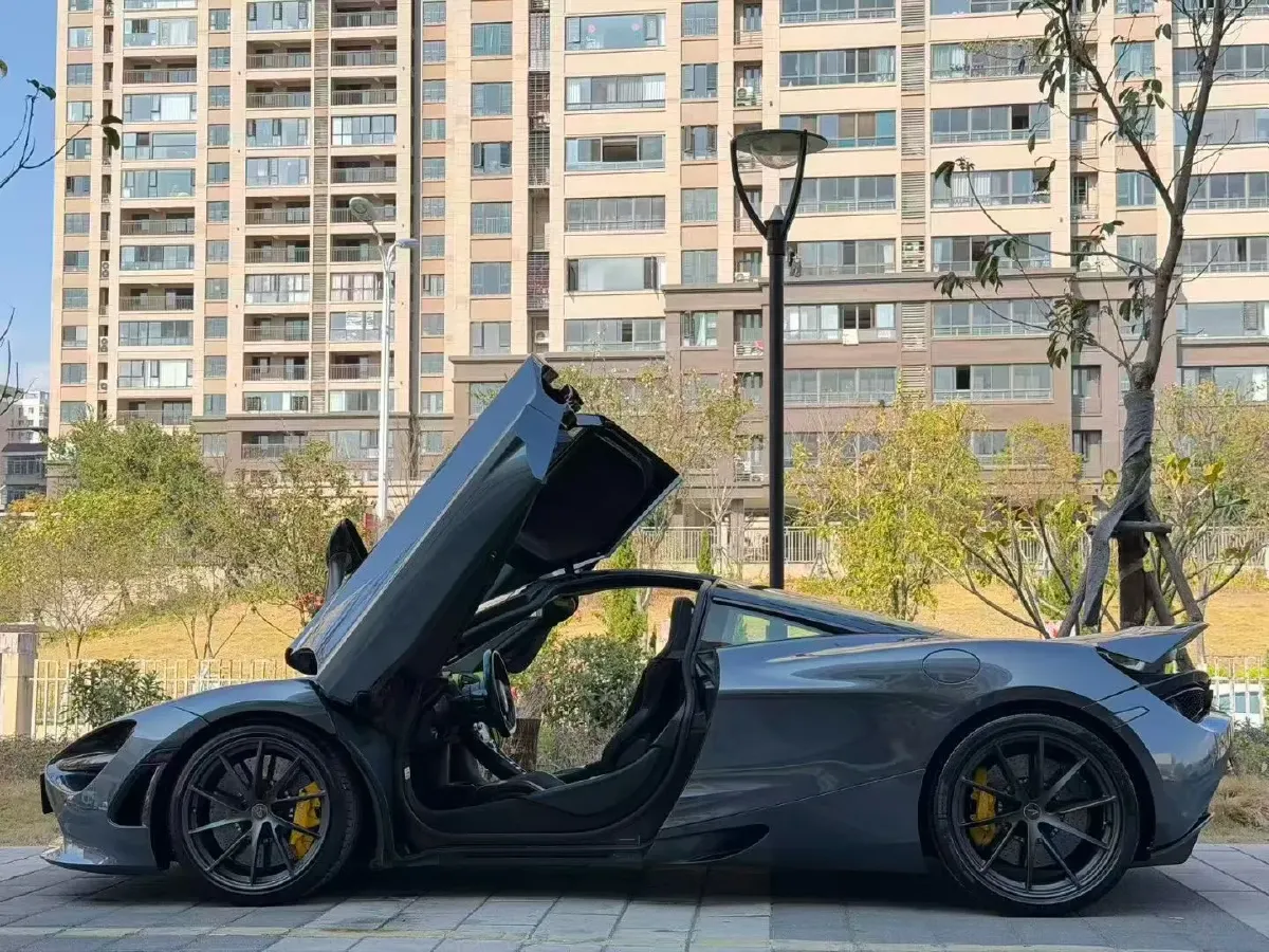 2017 McLaren 720S 4.0T 720HP V8 7DCT,autocango,china used car exporter,china ev exporter,chinese used car exporter,chinese used ev exporter