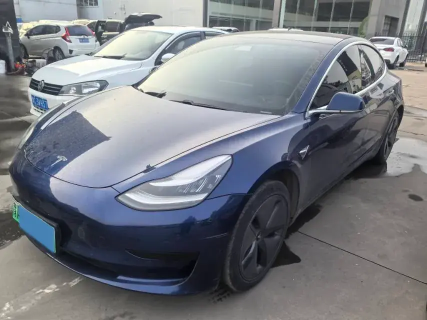 2020 Tesla Model 3 BEV 52KWH