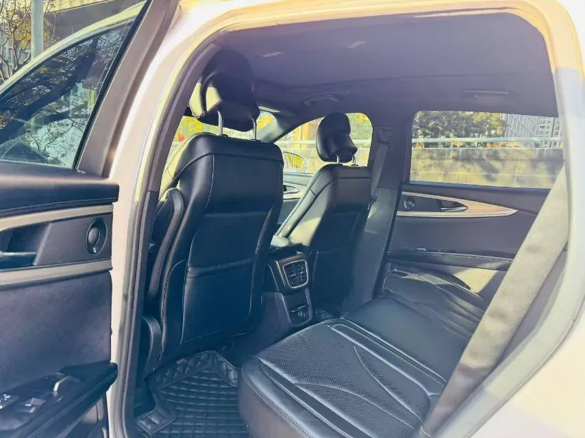 2018 Lincoln MKX 2.0T 253HP L4 6AT,autocango,china used car exporter,china ev exporter,chinese used car exporter,chinese used ev exporter