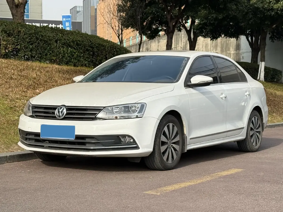 2018 Volkswagen Bora 1.4T 131HP L4 7DCT
