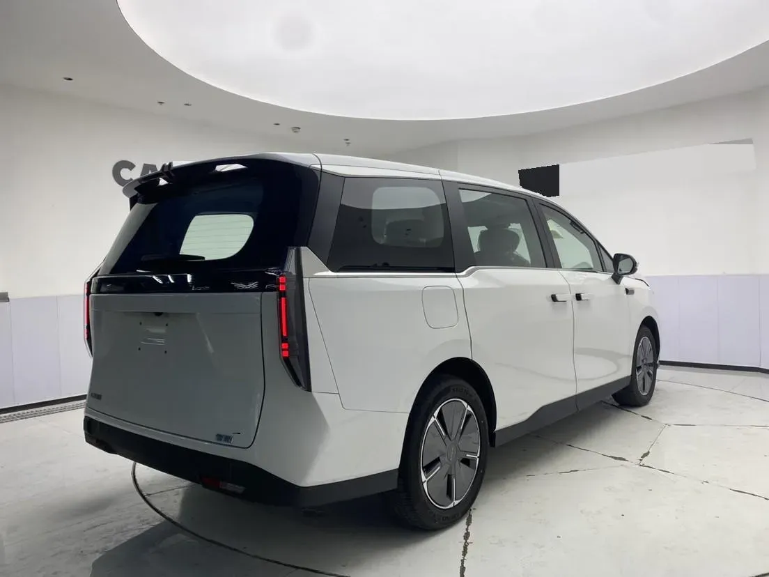 2024 MAXUS DaJia 7 1.5T 150HP L4 1DHT PHEV 24.7KWH,autocango,china used car exporter,china ev exporter,chinese used car exporter,chinese used ev exporter