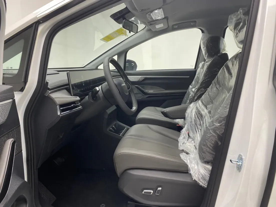 2024 MAXUS DaJia 7 1.5T 150HP L4 1DHT PHEV 24.7KWH,autocango,china used car exporter,china ev exporter,chinese used car exporter,chinese used ev exporter