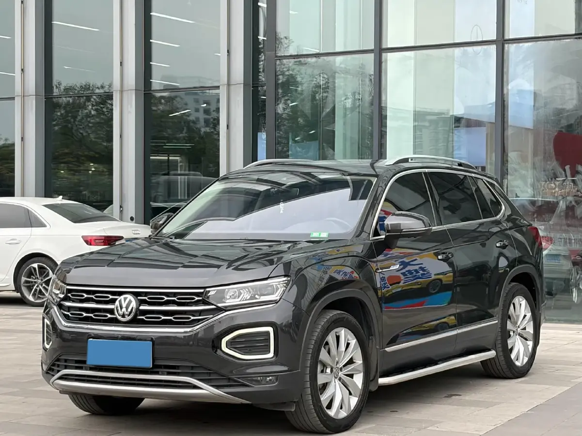 2020 Volkswagen Tayron 2.0T 220HP L4 7DCT