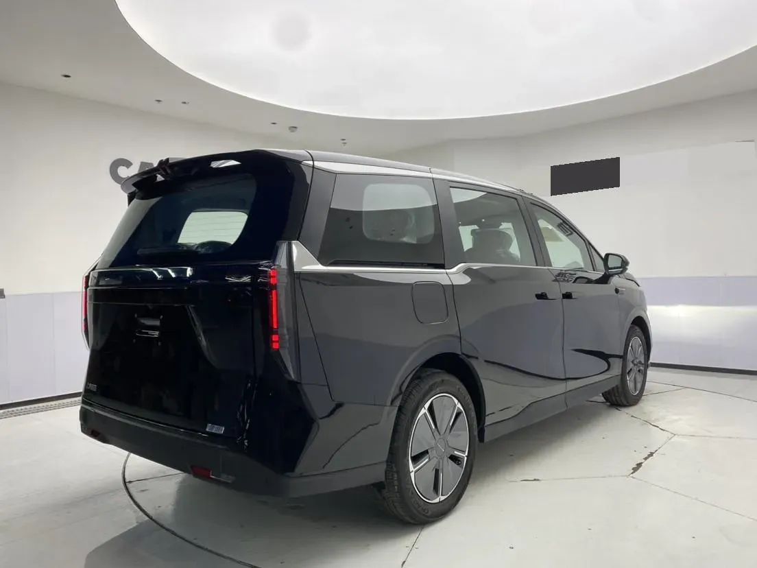 2024 MAXUS DaJia 7 1.5T 150HP L4 1DHT PHEV 24.7KWH,autocango,china used car exporter,china ev exporter,chinese used car exporter,chinese used ev exporter