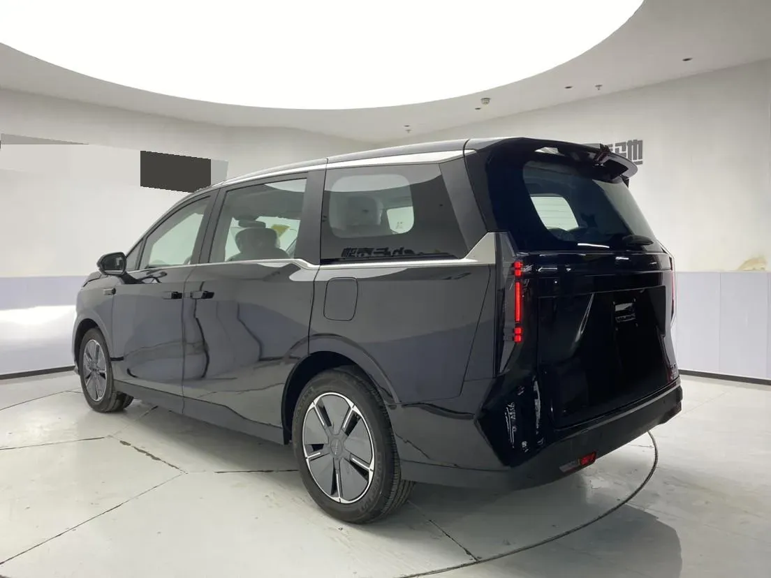 2024 MAXUS DaJia 7 1.5T 150HP L4 1DHT PHEV 24.7KWH,autocango,china used car exporter,china ev exporter,chinese used car exporter,chinese used ev exporter