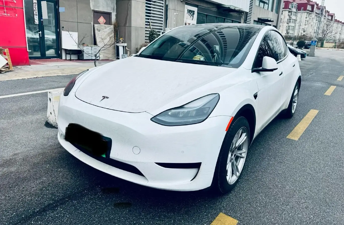 2022 Tesla Model Y BEV 60KWH