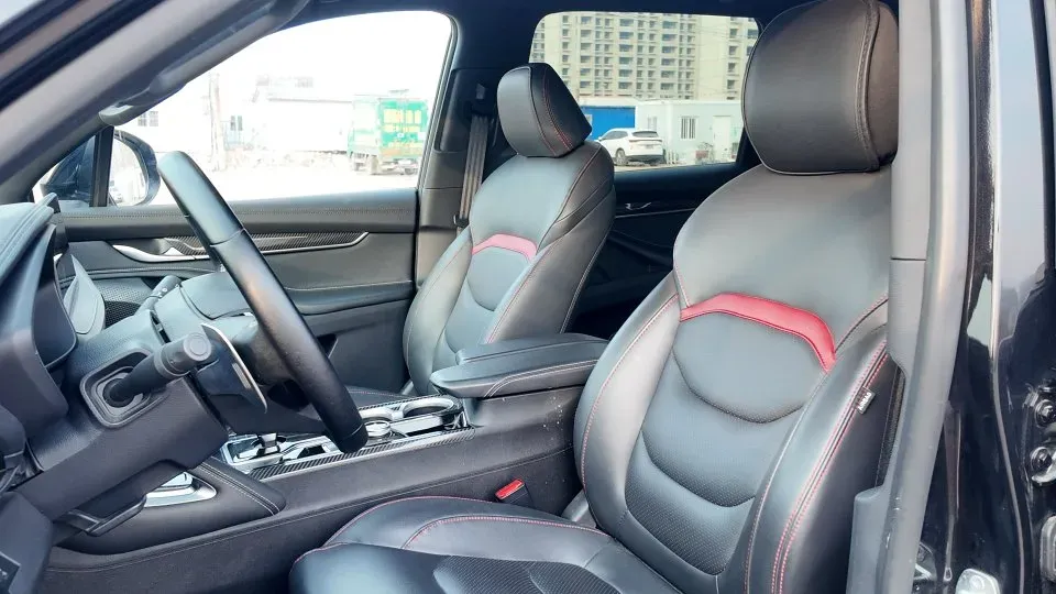 2021 MAXUS D90 Pro 2.0T 218HP L4 8AT,autocango,china used car exporter,china ev exporter,chinese used car exporter,chinese used ev exporter