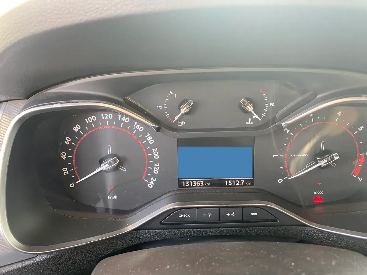 2017 Citroen C5 1.6T 167HP L4 6AT,autocango,china used car exporter,china ev exporter,chinese used car exporter,chinese used ev exporter