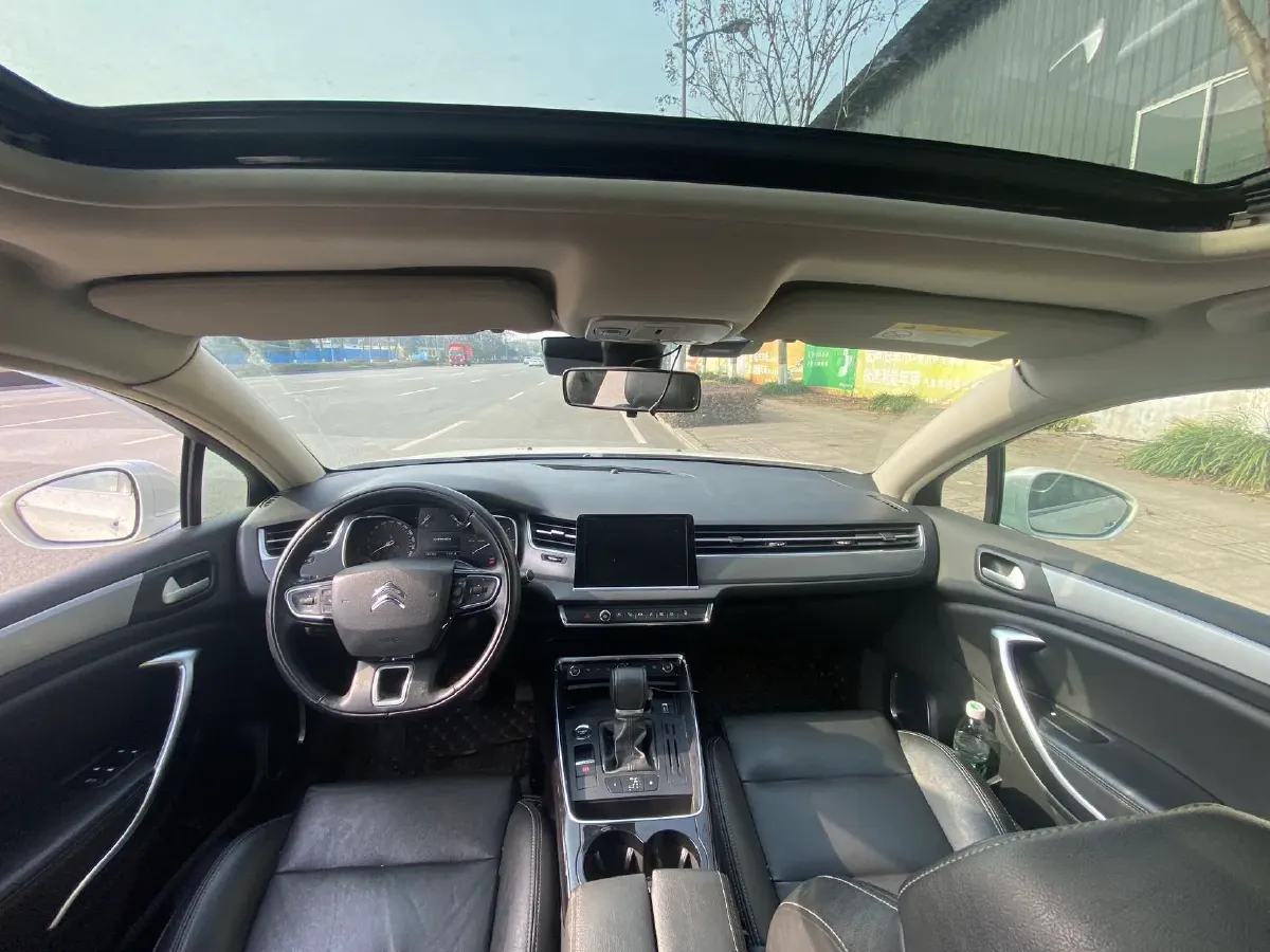 2017 Citroen C5 1.6T 167HP L4 6AT,autocango,china used car exporter,china ev exporter,chinese used car exporter,chinese used ev exporter