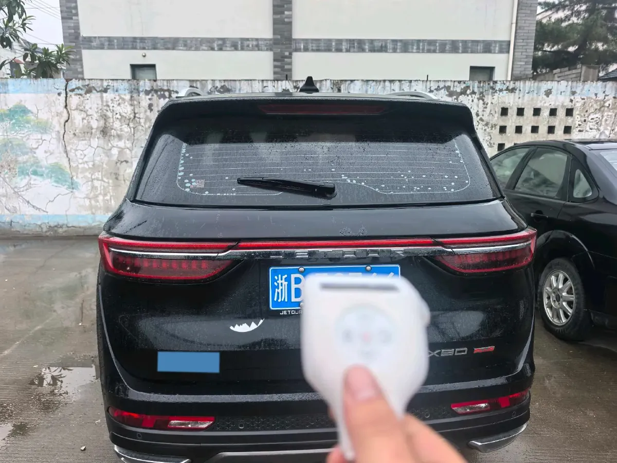 2021 DongFeng Forthing LingZhi Plus 2.0L 133HP L4 6MT,autocango,china used car exporter,china ev exporter,chinese used car exporter,chinese used ev exporter
