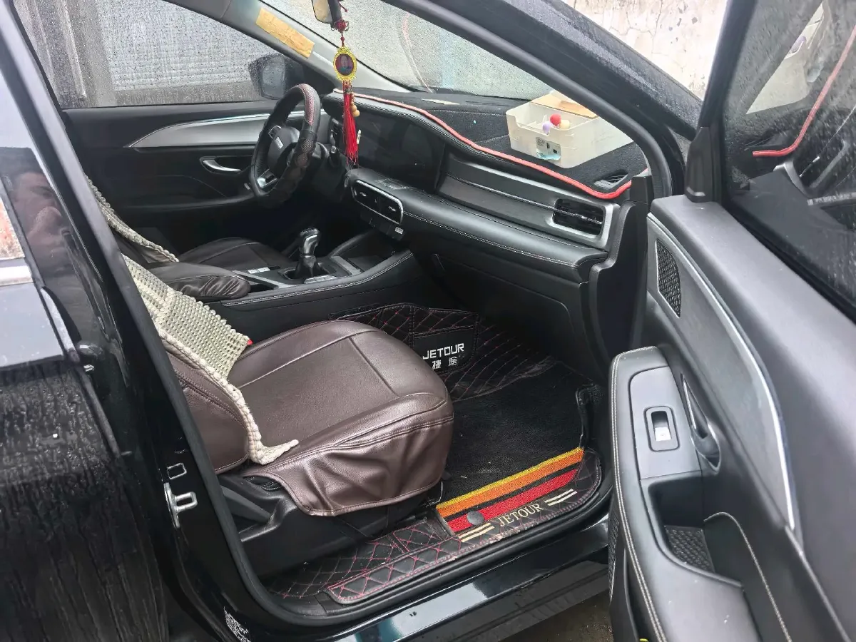 2021 DongFeng Forthing LingZhi Plus 2.0L 133HP L4 6MT,autocango,china used car exporter,china ev exporter,chinese used car exporter,chinese used ev exporter