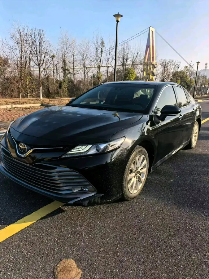 2019 Toyota Camry 2.0L 178HP L4 CVT