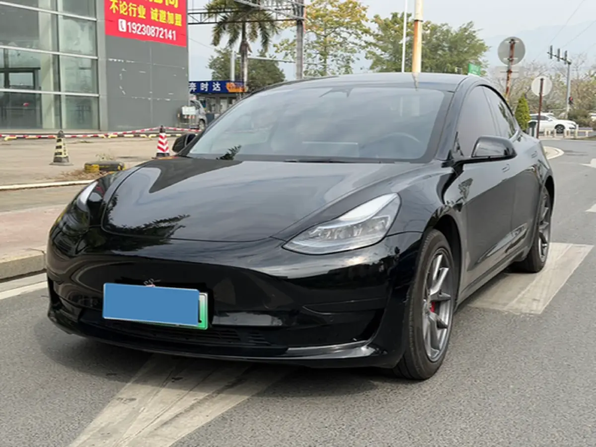 2023 HYPTEC GT BEV 80KWH