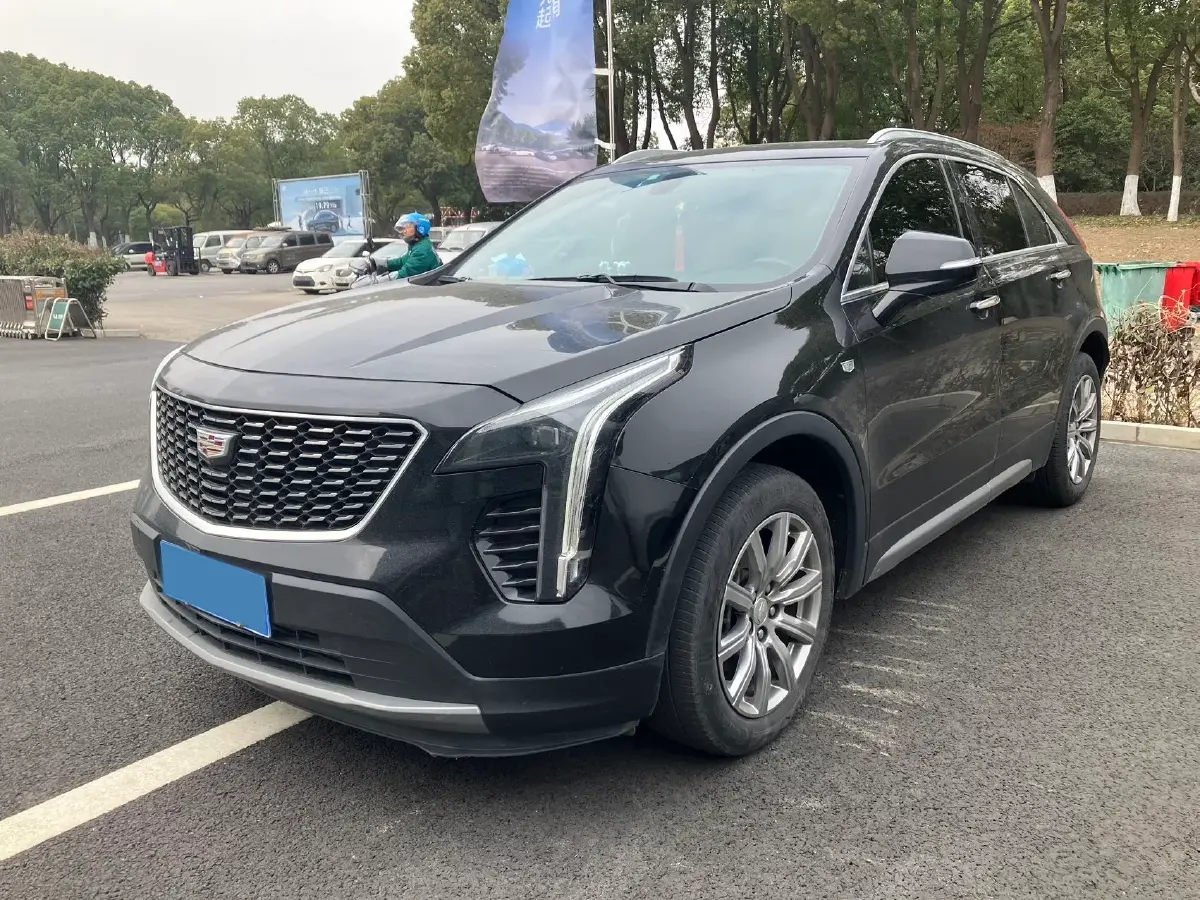 2021 Cadillac XT4 2.0T 237HP L4 9AT