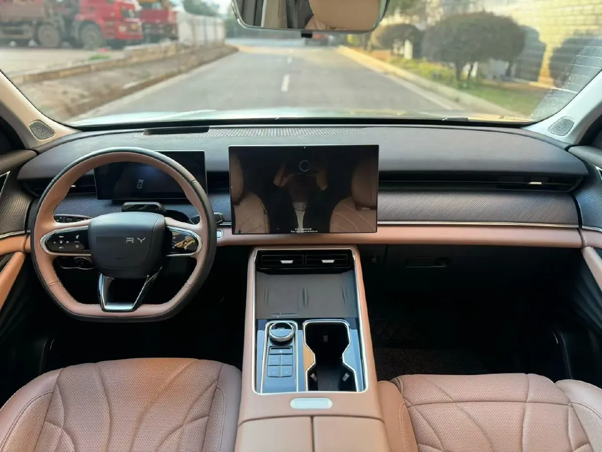 2024 Chery Tiggo8L 2.0T 254HP L4 8AT,autocango,china used car exporter,china ev exporter,chinese used car exporter,chinese used ev exporter