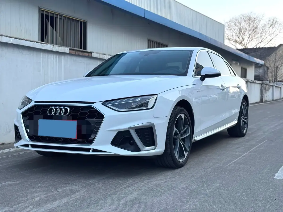 2020 Audi A4L 2.0T 190HP L4 7DCT