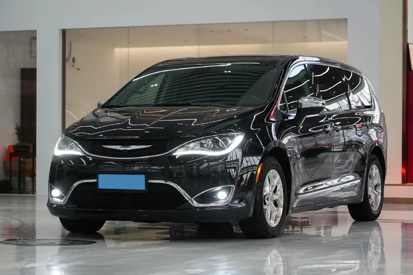 2017 Chrysler Pacifica 3.6L 279HP V6 9AT