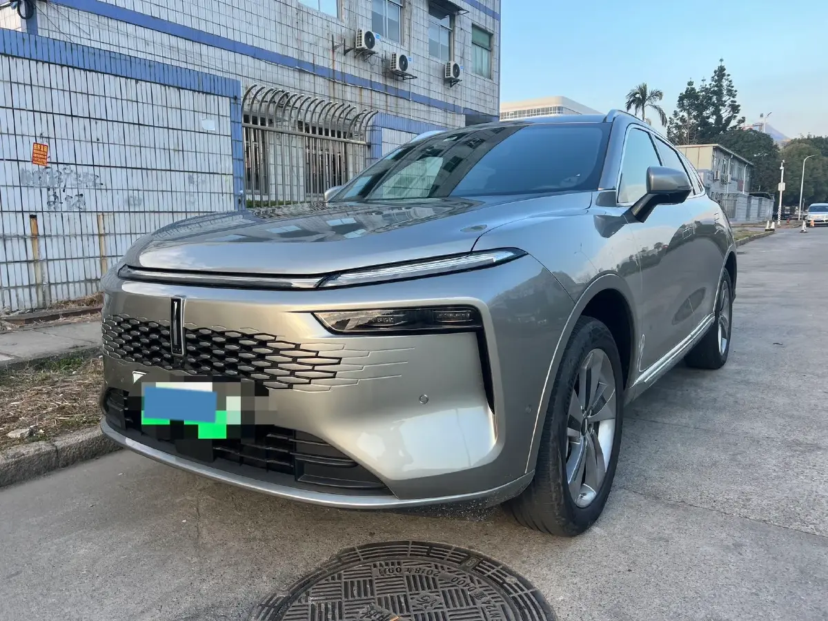 2024 WEY Mocha 1.5T 170HP L4 4DHT PHEV 35.04KWH