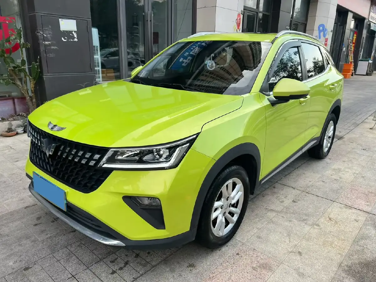 2022 WuLing XingChi 1.5L 99HP L4 6MT