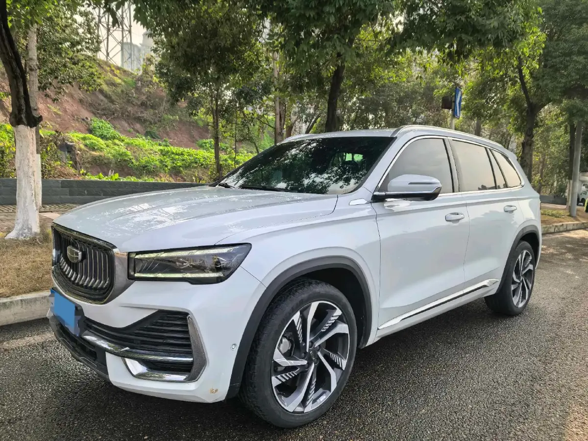 2021 Geely Monjaro 2.0T 238HP L4 8AT