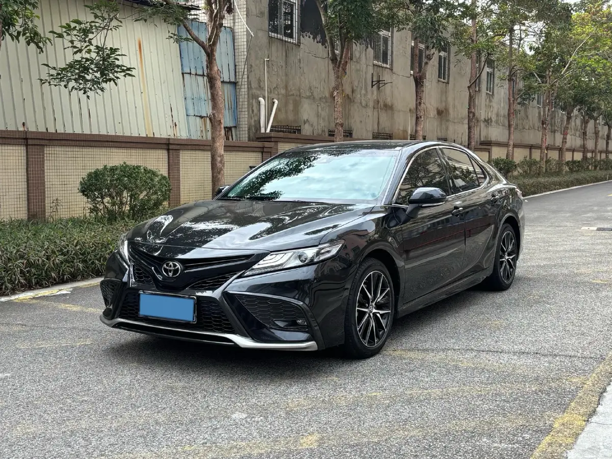 2023 Toyota Camry 2.5L 207HP L4 8AT