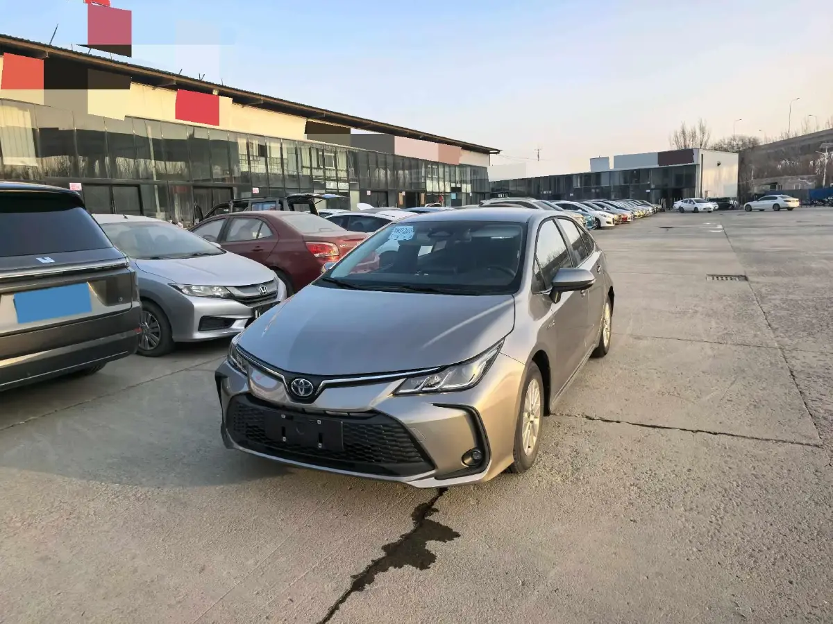 2023 Toyota Corolla 1.8L 98HP L4 E-CVT Hybrid