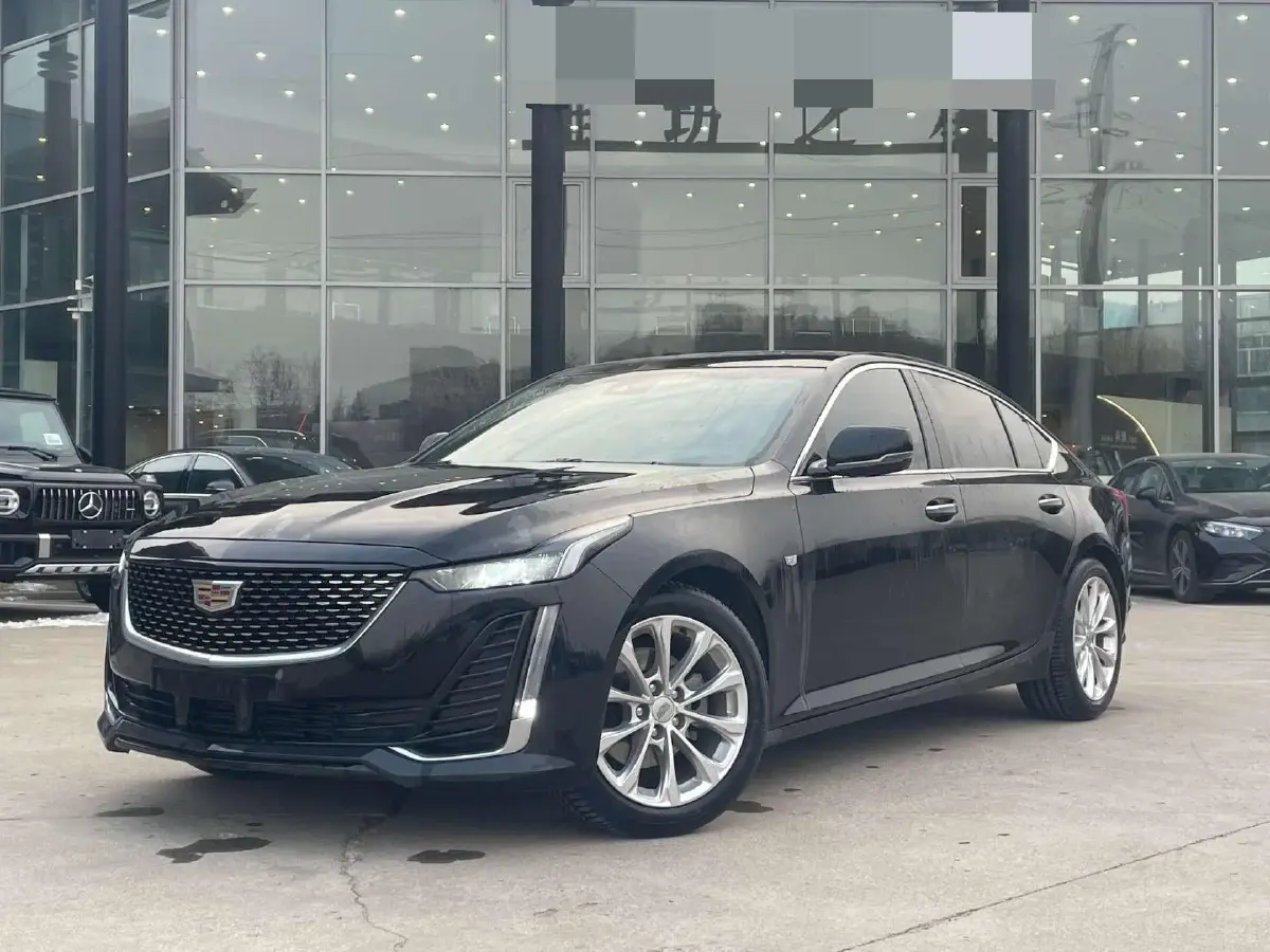 2022 Cadillac CT5 2.0T 237HP L4 10AT